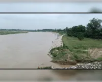 .देवहा नदी के सैलाब से अमीर नगर को बचाने के लिए की गई पिचिंग 