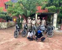शाहकोट ज़िले के जालंधर रूरल पुलिस स्टेशन की पुलिस ने 04 चोरी की मोटरसाइकिल और 01 स्कूटर के साथ 02 आरोपियों को गिरफ्तार किया