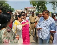 विधायक नीना मित्तल ने ‘मिशन क्लीन पंजाब’ के तहत नगर कौंसिल राजपुरा द्वारा चलाई जा रही कूड़ा सफाई मुहिम की अगुवाई की