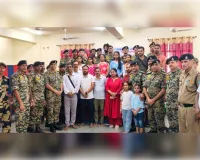 जिले के पाथारकांदी दोहालिया स्थित 16वीं बटालियन BSF मुख्यालय में सीमा चेतना मंच ने मनाया राखी बंधन उत्सव।