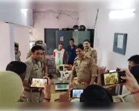 मंदिर के पास कार्टून में लावारिश हालत में दस किलो चांदी बरामद 