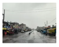 घाटमपुर में 36 घंटे से रूक रूक कर बारिश, किसानों में खुशी तों कहीं मायूसी