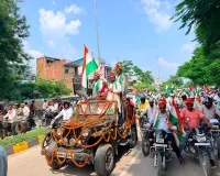 सफाई कर्मचारियों ने तिरंगा रैली निकाल कर भीमराव अंबेडकर की मूर्ति पर माल्यार्पण कर मांगी पुरानी पेंशन