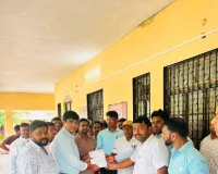 लेखपालों ने  एंटी करप्शन कार्रवाई का विरोध किया: सिद्धार्थनगर जिले के पांचों तहसीलों में  धरना / प्रदर्शन कर ज्ञापन सौंपा*