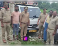 गौवंश तस्करी से अर्जित अवैध आय पर चला पुलिस का शिकंजा, गैंगस्टर एक्ट के अभियुक्त की ₹3.12 लाख कीमत की पिकअप  कुर्क