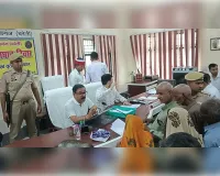 डीएमके तहसील दिवस में मैं जुटी फरियादियों की भीड़ 