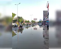 नाले में निकासी का इंतजाम नहीं, जलभराव से व्यापारी और नागरिक परेशान