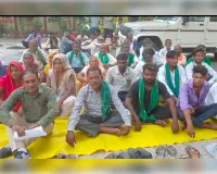 बैठक में जा रहे किसान यूनियन कार्यकर्ताओं से मारपीट, महिलाओं से छेड़खानी
