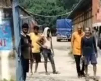 एफसीआई गोदाम के पास निकला विशाल , मची अफरा-तफरी