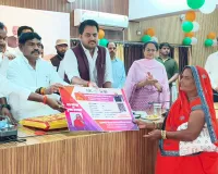 पीएम पोषण योजना के रसोइयों को बड़ी सौगात, बढ़ा मानदेय और मिला ₹5 लाख तक कैशलेस इलाज का सुरक्षा कवच