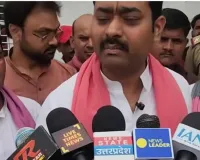 जनेश्वर मिश्रा की स्मृति में बने गेट का फाउंडेशन ध्वस्त, दोषियों पर कार्रवाई की मांग