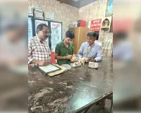 रक्षाबन्धन पर्व के अवसर पर खाद्य सुरक्षा एवं औषधि प्रशासन विभाग की टीम द्वारा 04 नमूनें संग्रहित कर जॉच हेतु भेजा