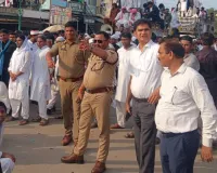 जुलूस मार्ग, ईदगाह, मस्जिदों और संवेदनशील क्षेत्रों का किया पैदल निरीक्षण,ड्यूटीरत पुलिसकर्मियों को दिए दिशा-निर्देश