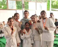 सर्वोदय विद्यालय की छह छात्राओं ने जुडो में जीते स्वर्ण पदक।