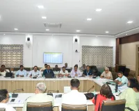 जिला स्वास्थ्य समिति की बैठक में स्वास्थ्य सेवाओं एवं योजनाओं की प्रगति की  डीएम नेसमीक्षा की।