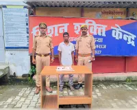 हण्डिया पुलिस  द्वारा 01 वांछित अभियुक्त गिरफ्तार, कब्ज से घटना में प्रयुक्त 01 लोहे की रॉड, 01  चाकू, बरामद।