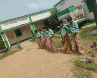 राष्ट्रीय खेल दिवस पर विद्यालयों में दिखा खेल उत्साह, बच्चों ने विभिन्न प्रतियोगिताओं में लिया हिस्सा 
