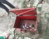 मंदिर परिसर में दानपात्र काटकर दानराशि चोरी, ग्रामीणों में आक्रोश