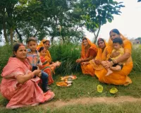 पुत्र की दीर्घायु की कामना के लिए महिलाओं ने किया हल षष्ठी पर्व पर पूजा