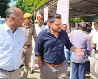वाराणसी खंड स्नातक-शिक्षक निर्वाचन के लिए पोलिंग पार्टियां रवाना, आज होगा मतदान