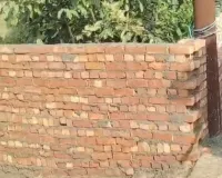 भूमि की पैमाइश और हदबंदी कराने की मांग, एसडीएम को सौंपा प्रार्थना पत्र