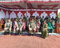 वाइब्रेंट विलेज कुमराहा में एसएसबी ने वितरित की कुर्सियां और मेजें