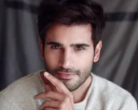 स्कॉटलैंड में करण टैकर ने शुरू की नए प्रोजेक्ट की शूटिंग, बदले लुक ने बढ़ाई फैंस की उत्सुकता