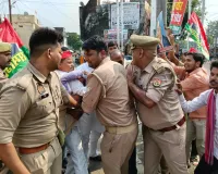 सपा कार्यकर्ताओं ने किया प्रदर्शन,  मुख्य चुनाव आयुक्त ज्ञानेश कुमार का पूतला फूंका