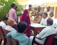 समाधान दिवस में दो मामले आए