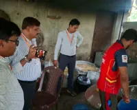 मिठाई निर्माण इकाई पर खाद्य सुरक्षा विभाग की छापेमारी, 85 किलो खराब चमचम नष्ट