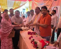 सेवा पखवाड़ा के तहत टूण्डला ब्लॉक में जनकल्याणकारी योजनाओं की जानकारी