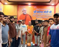 पडरौना नगर के युवाओं से विनय जायसवाल ने की आत्मीय संवाद, समस्याओं और सुझावों पर हुई चर्चा
