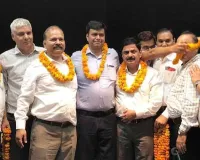 इफको ऑफिसर्स एसोसिएशन के चुनाव में सभी प्रत्याशी बहु कोणी  लड़ाईमे घिरे