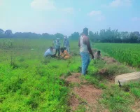 पोखरा सरकार आश्रम में हरियाली का संकल्प, महंत गिरजेश दास जी महाराज के नेतृत्व में 1101 पौधों का रोपण
