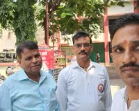 विशेष पुलिस अधिकारी की टीम ने थाना प्रभारी से की भेंट 