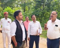 निर्माणाधीन सड़क की धीमी प्रगति पर डीएम ने दी कड़ी चेतावनी, जिम्मेदारी तय