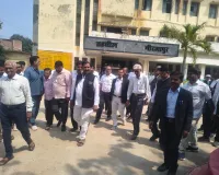 एसडीएम के कथित रवैये से नाराज अधिवक्ता लामबंद, तहसील में जमकर जताया विरोध