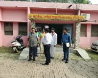 सीएमओ के निरीक्षण में कई स्वास्थ्य केंद्रों पर मिली लापरवाही, दो चिकित्सकों का 15 दिन का वेतन बाधित
