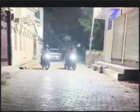 ओयो होटल में पुलिस का छापा