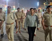दुर्गा पूजा को लेकर निकला फ्लैग मार्च,एसडीएम-एसडीपीओ ने संभाली कमान