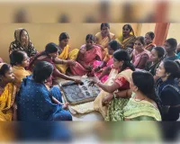 पंचगव्य के 20 हजार दीपकों का मिला ऑर्डर, आत्मनिर्भर बन रहीं महिलाएं