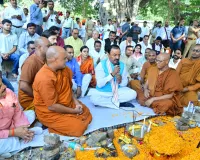 महर्षि वाल्मीकि जयंती पर लाइव चित्रकला शिविर, कलाकारों ने कैनवास पर उकेरे रामायण के प्रसंग