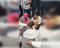 एटा-टूण्डला मार्ग पर टैंकर की टक्कर से 14 वर्षीय किशोर की मौत, चार घंटे तक लगा जाम