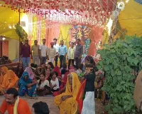 नवदुर्गा युवा समिति नैड़ी के पंडाल में उमड़ा जनसैलाब, नौवें दिन मां दुर्गा के दर्शन को पहुंचे श्रद्धालु
