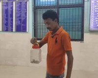 बेटे को साखर सांप ने डसा तो जिंदा साखर लेकर अस्पताल पहुंचा पिता