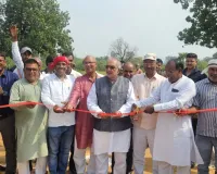 तेलोडीह में शिव शक्ति क्लब क्रिकेट टूर्नामेंट का शुभारंभ, विधायक मनोज कुमार यादव ने किया उद्घाटन