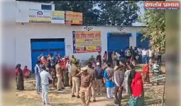 युवक की हत्या में महिला सहित तीन लोग गिरफ़्तार, बकरी घर में घुसने के विवाद में हुई थी वारदात, लाठी बरामद 