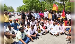 थाने के सामने से रातों-रात उखाड़ा गया महाराजा मलिहा पासी स्मृति द्वार, प्रशासन पर उठे गंभीर सवाल