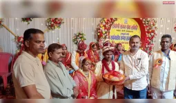 सामूहिक विवाह कार्यक्रम में 17 जोड़ों का हुआ सामूहिक विवाह