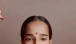 अंतिमा तिवारी ने कॉलेज में किया टॉप अंशिका को मिला दूसरा स्थान